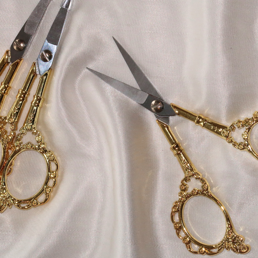 Gold Vintage Scissors