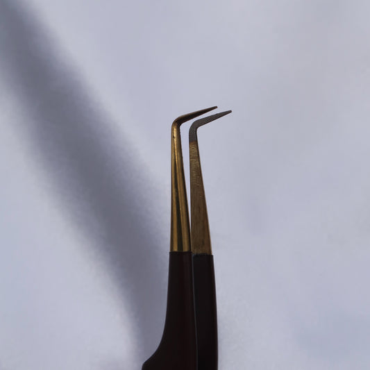 The Belle — 45° Pickup Tweezer