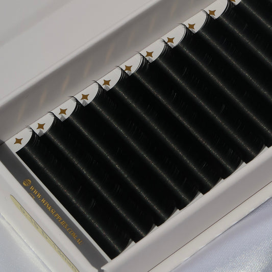 The Classic Collection Flat Lash Trays 0.15